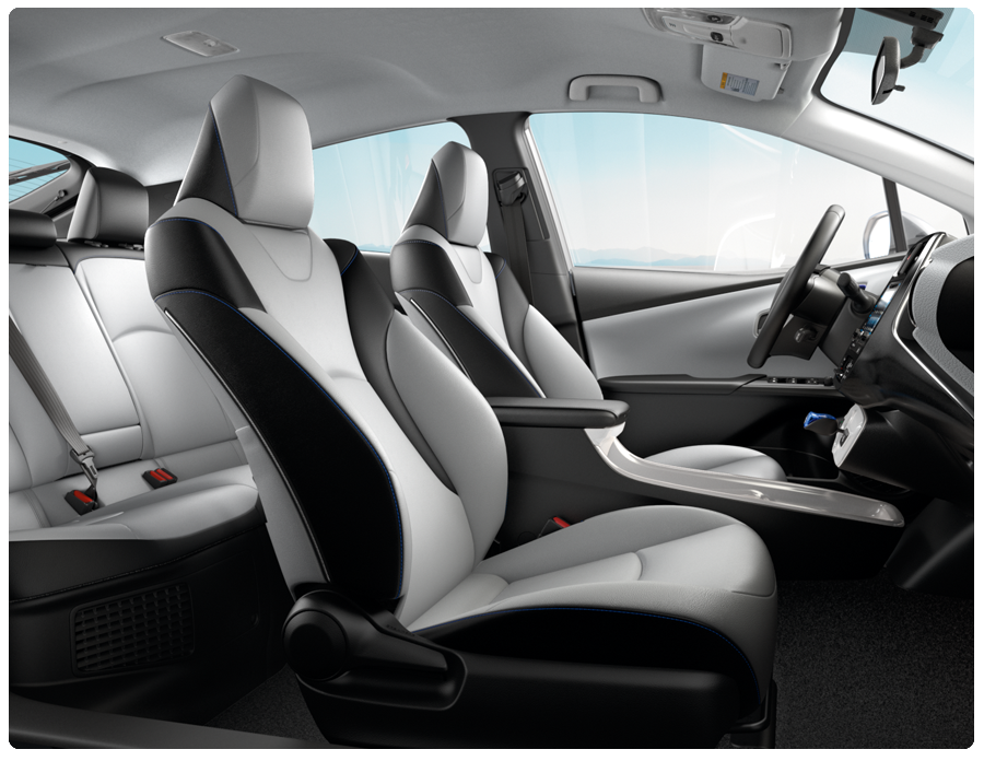 2016 Prius Interior Convenience